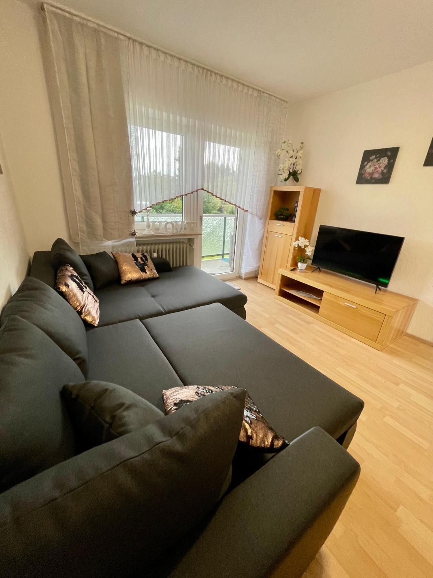White Blossom- Ferienwohnung Am Asreg Bad Zwischenahn Exteriör bild