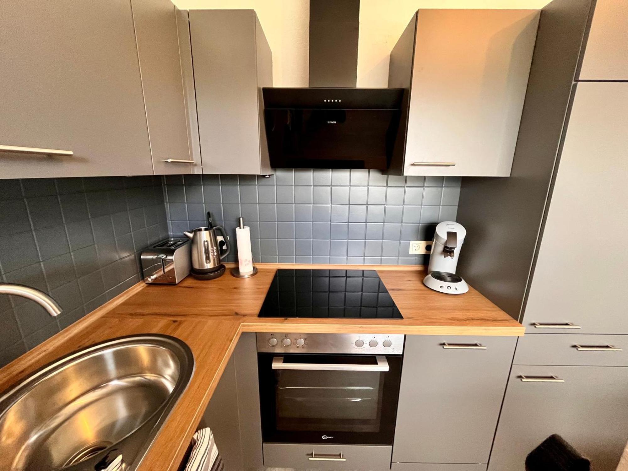 White Blossom- Ferienwohnung Am Asreg Bad Zwischenahn Exteriör bild